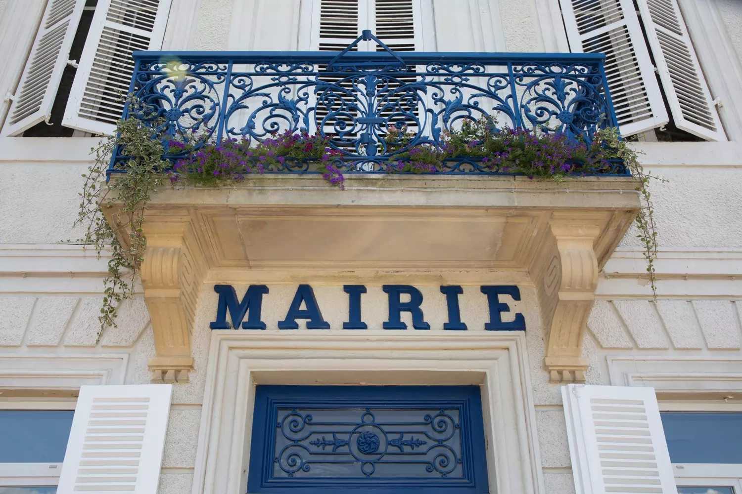 Alt à définir